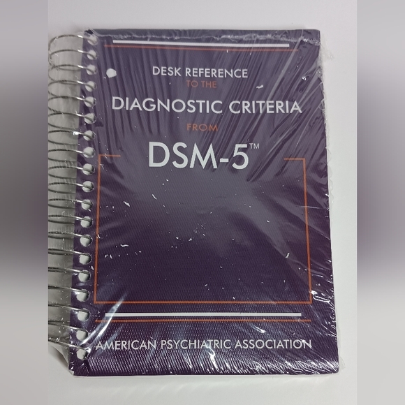 American PsychiatricDesk Reference to the Diagnostic Criteria From DSM-5 - Picture 3 of 4
